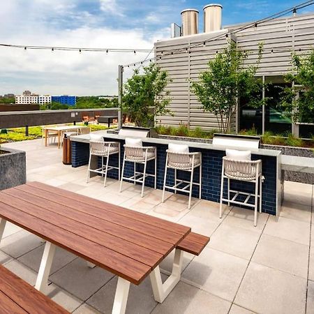 Gorgeous 1 Bedroom At Clarendon With Gym And Rooftop Арлингтън Екстериор снимка