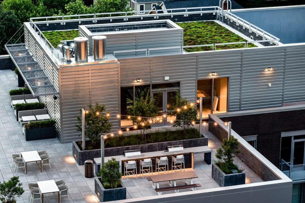 Gorgeous 1 Bedroom At Clarendon With Gym And Rooftop Арлингтън Екстериор снимка