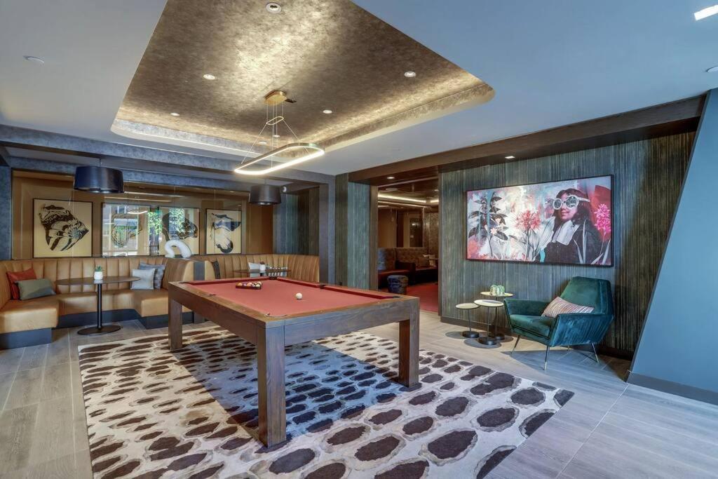 Gorgeous 1 Bedroom At Clarendon With Gym And Rooftop Арлингтън Екстериор снимка